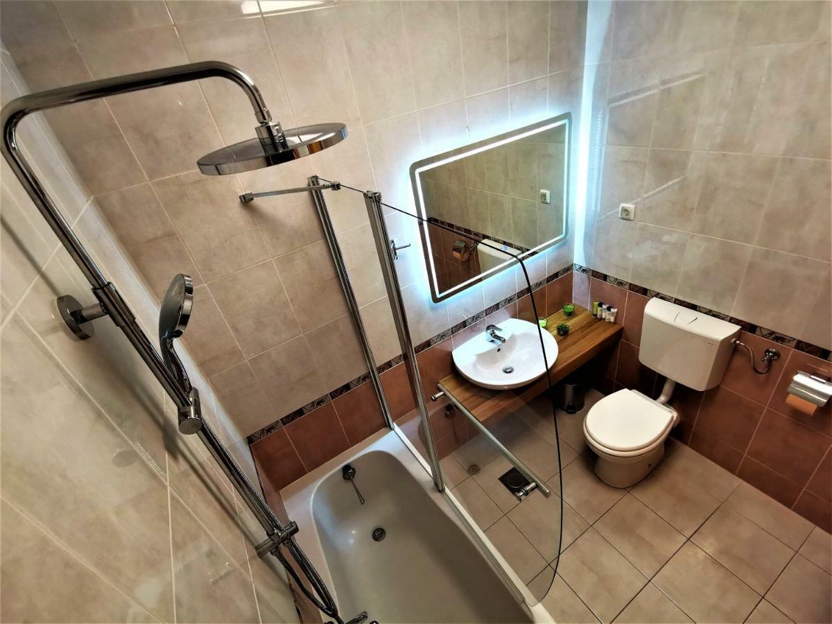 Apartment Makarska, Panoramic Sea & Mountains View, Cucek Dış mekan fotoğraf